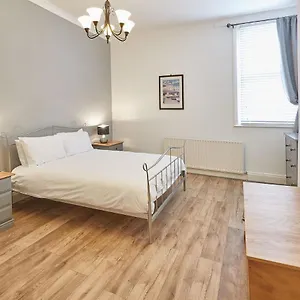  Apartment Host & - Groveside United Kingdom
