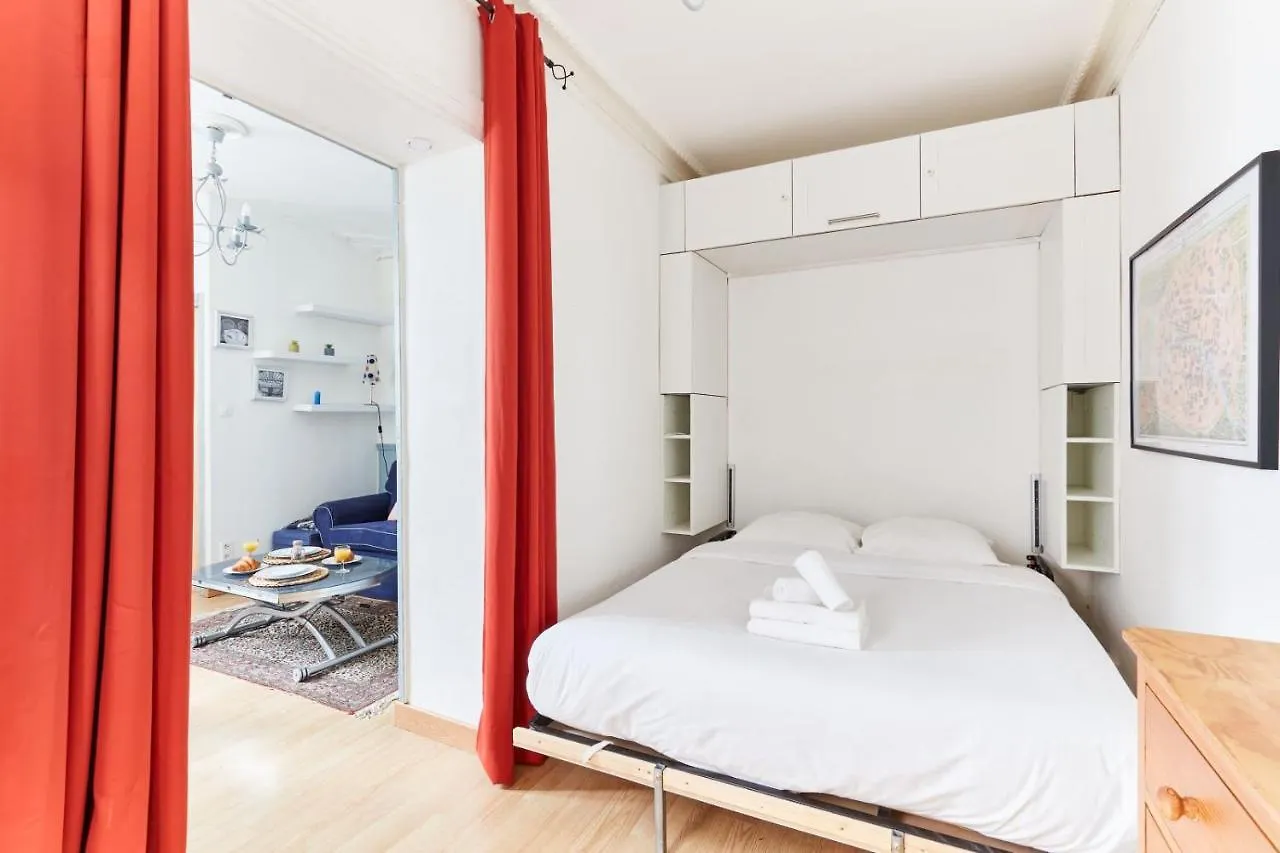 Montparnasse - Luxembourg Gardens City Apartment Paris 0*,  France